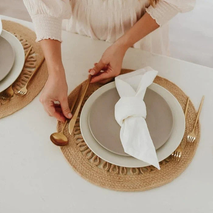 Minimalistisches Besteckset - Hochwertiger Edelstahl Gold für Elegante Anlässe 6