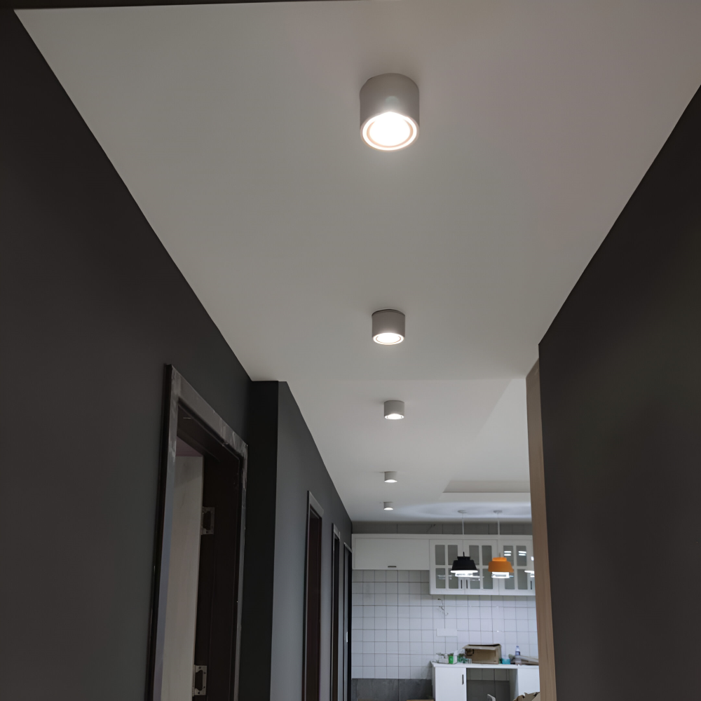 Moderne Zylindrische LED Downlight - Deckenleuchte mit Einstellbarer Helligkeit