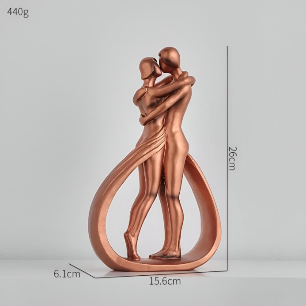 Moderne Harz Pärchenfigur - Umarmende und Küssende Liebes Dekofiguren