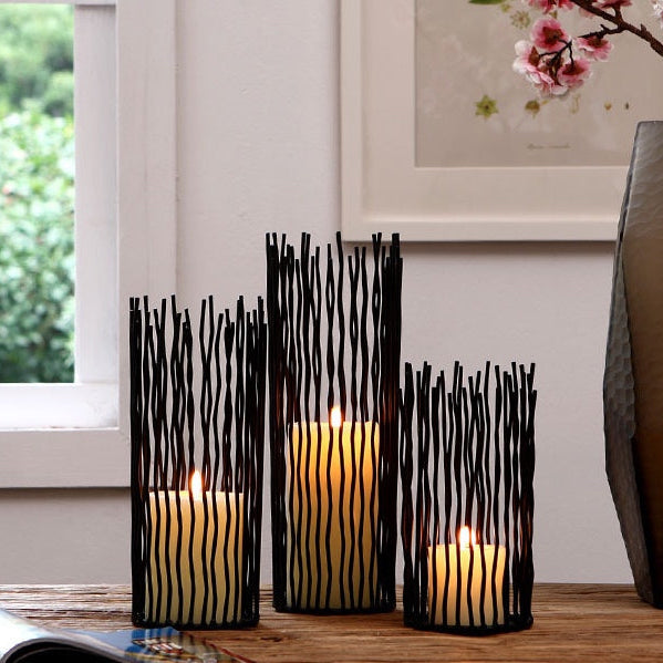 Moderne Abstrakte Kerzenständer Set - Schwarzes Eisen für Stilvolle Dekoration 4