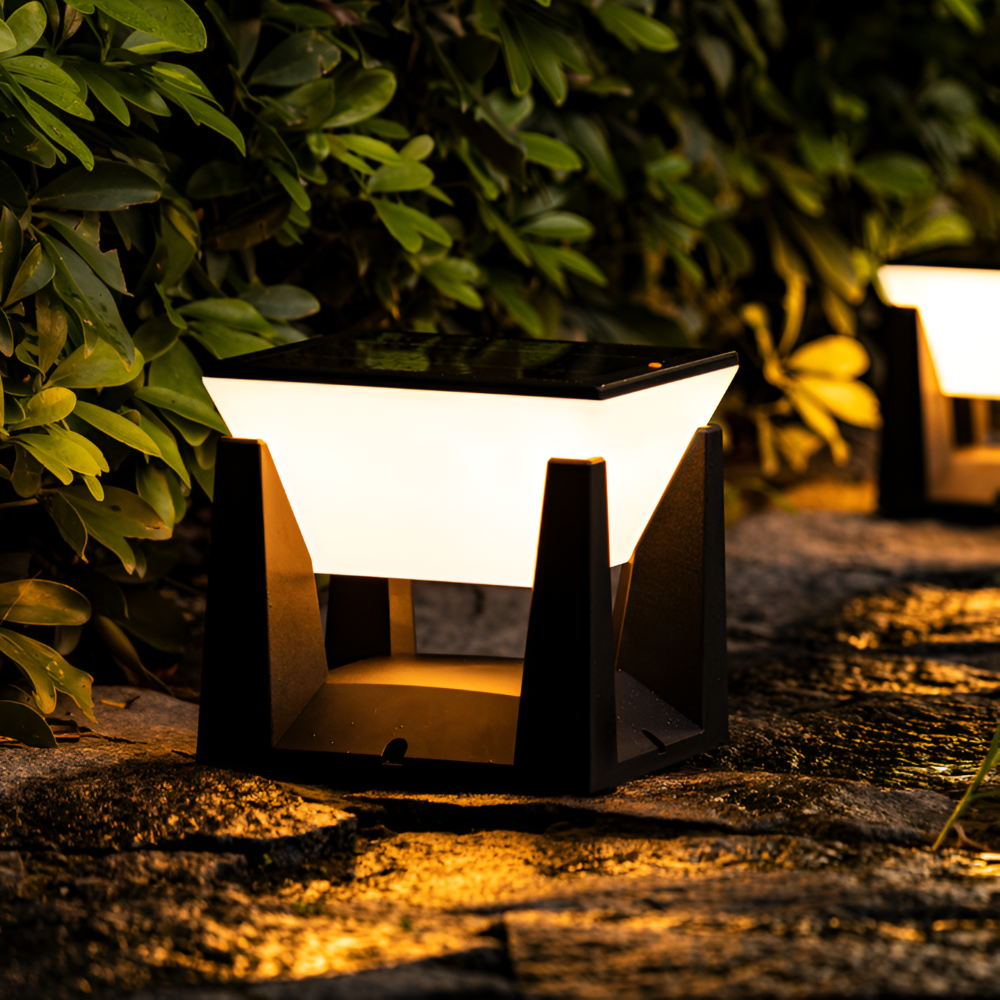 QuadreShine - Schwarze Quadratische Solarlampe Garten - Wetterfeste Gartenbeleuchtung