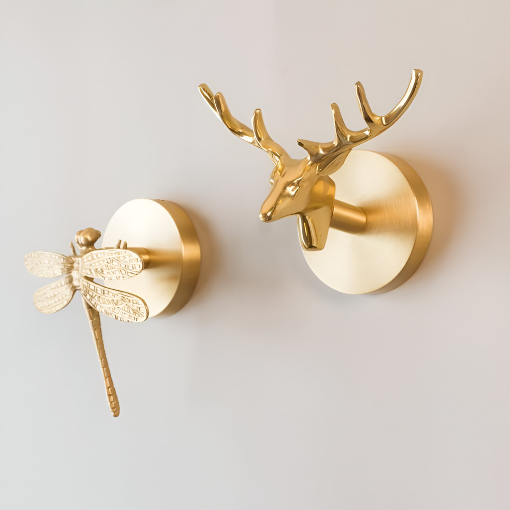 Rustikale Kleiderhaken mit Tiermotiven – dekorative Wandhaken aus Messing mit Golddetails