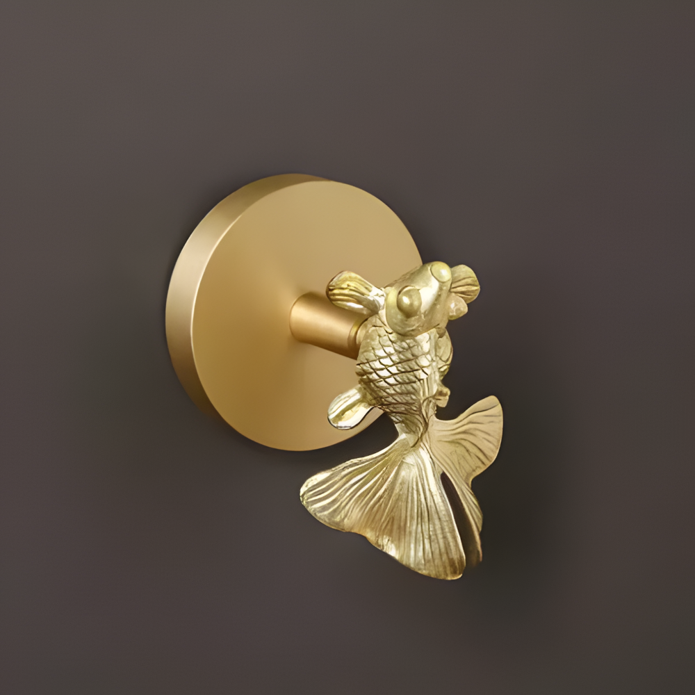 Rustikale Kleiderhaken mit Tiermotiven – dekorative Wandhaken aus Messing mit Golddetails