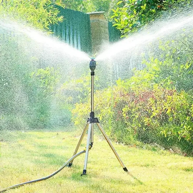 360° Gartensprinkler mit Stativ – Rotierender Rasensprenger mit teleskopischem Dreibein für Garten, Rasen & Bewässerung