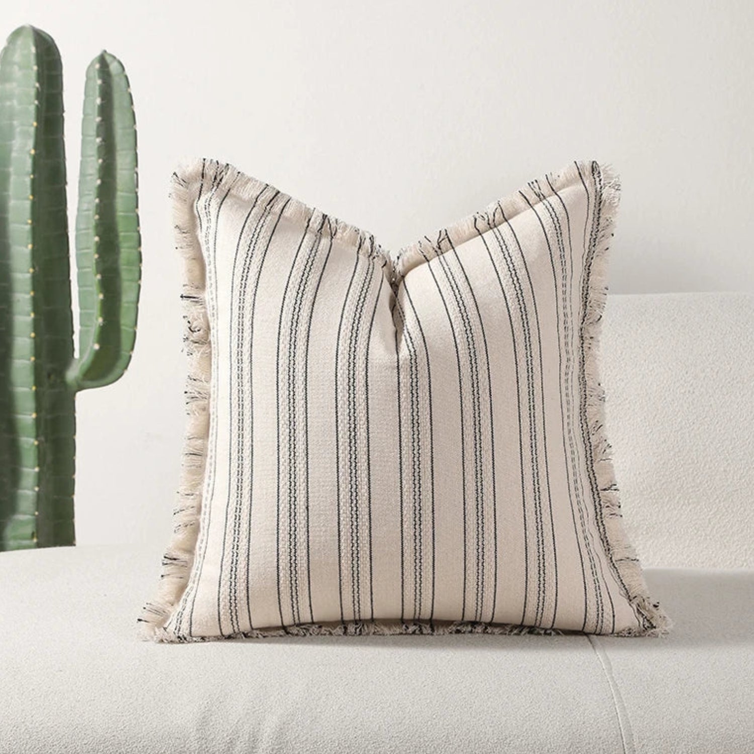 Sofi Kissenbezug | Jacquard mit Fransen, Skandinavisches Design 0