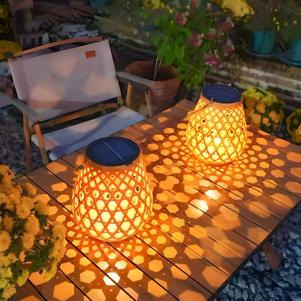 SolarCane Gartenbeleuchtung - Faux Bamboo Woven Solarlampe Garten