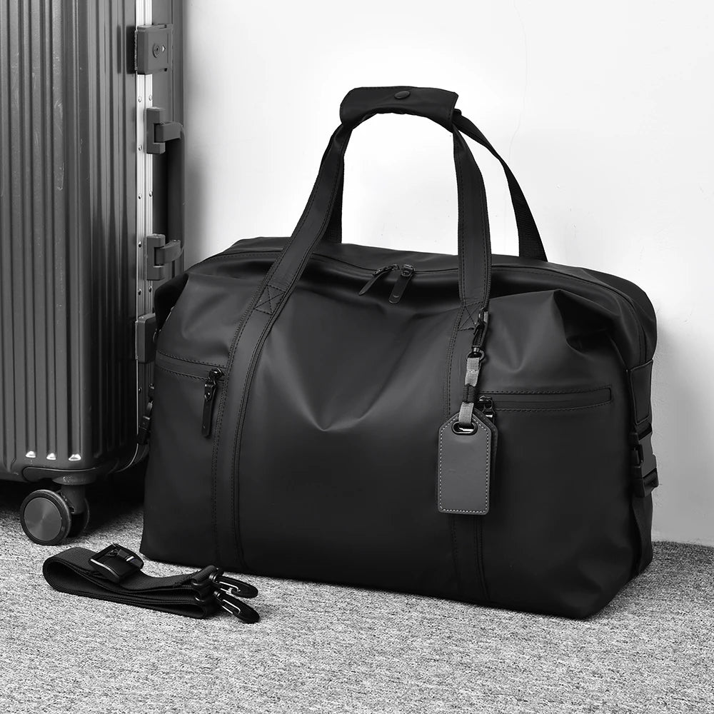 Sportliche PU Sporttasche - Elegante Schwarze Fitness- und Reisetasche mit Verstellbarem Schultergurt 0