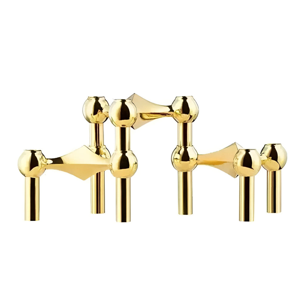 Stilvolle Silberne Kerzenhalter aus Metall - Skandinavischer Design Kerzenhalter für Zeitgenössische Innenräume