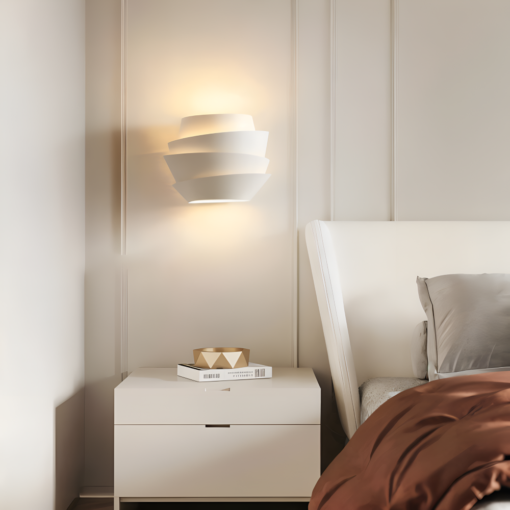 UniqGleam Wandleuchte - Geometrische Wandlampe aus Metall - Dekorative Wandleuchten LED Indoor