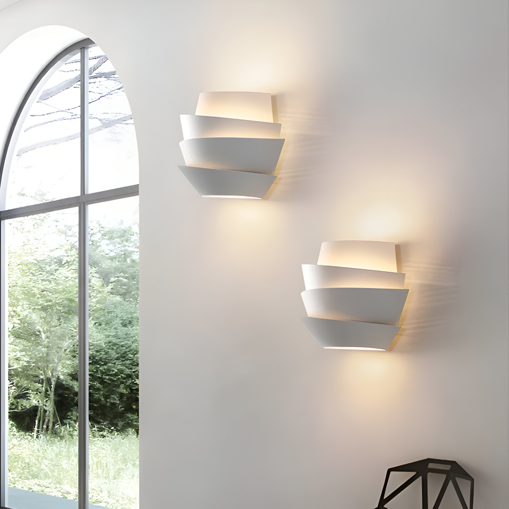 UniqGleam Wandleuchte - Geometrische Wandlampe aus Metall - Dekorative Wandleuchten LED Indoor