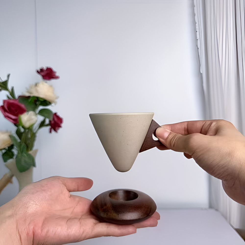 Vintage Keramik Kaffeetassen Set mit Holzgriff – 200ml Espresso Tassen & Untertassen, Kegelform, Retro Design