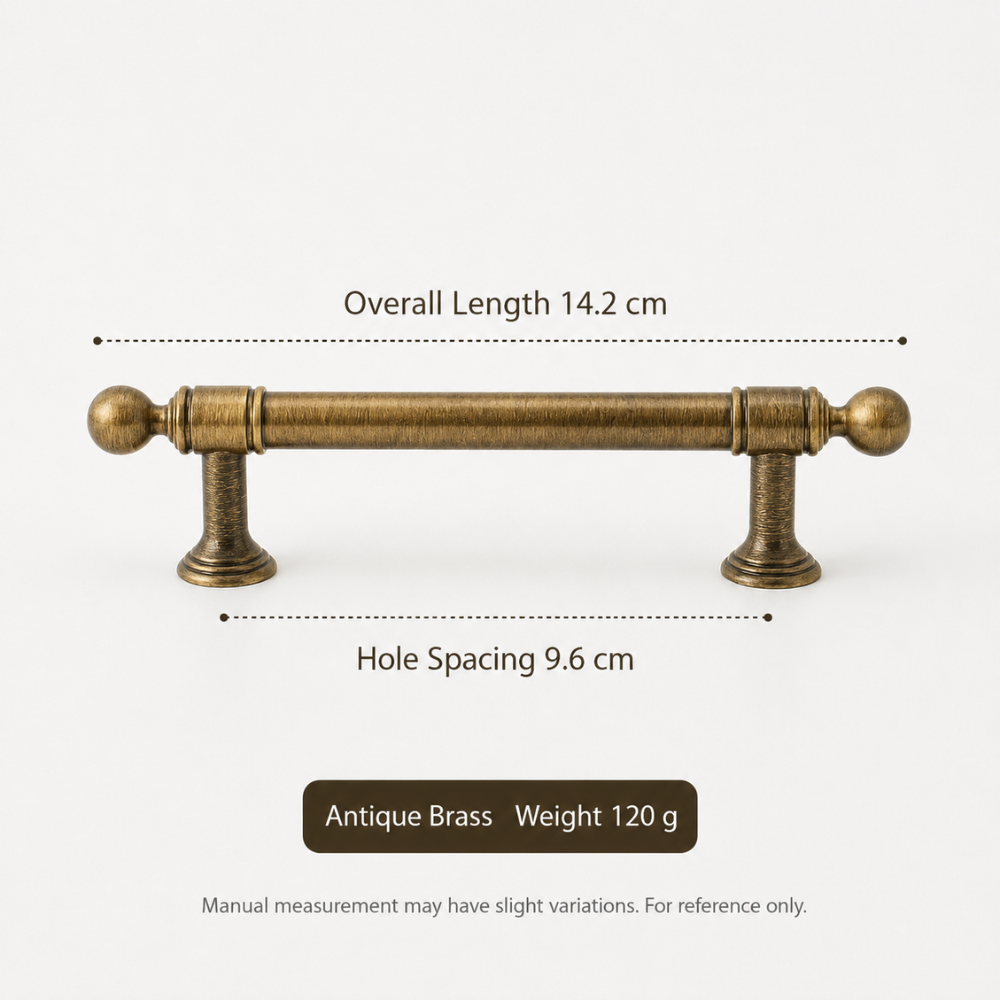 Maßzeichnung Möbelgriff in Messingoptik: Lochabstand 9,6 cm, Gesamtlänge 14,2 cm