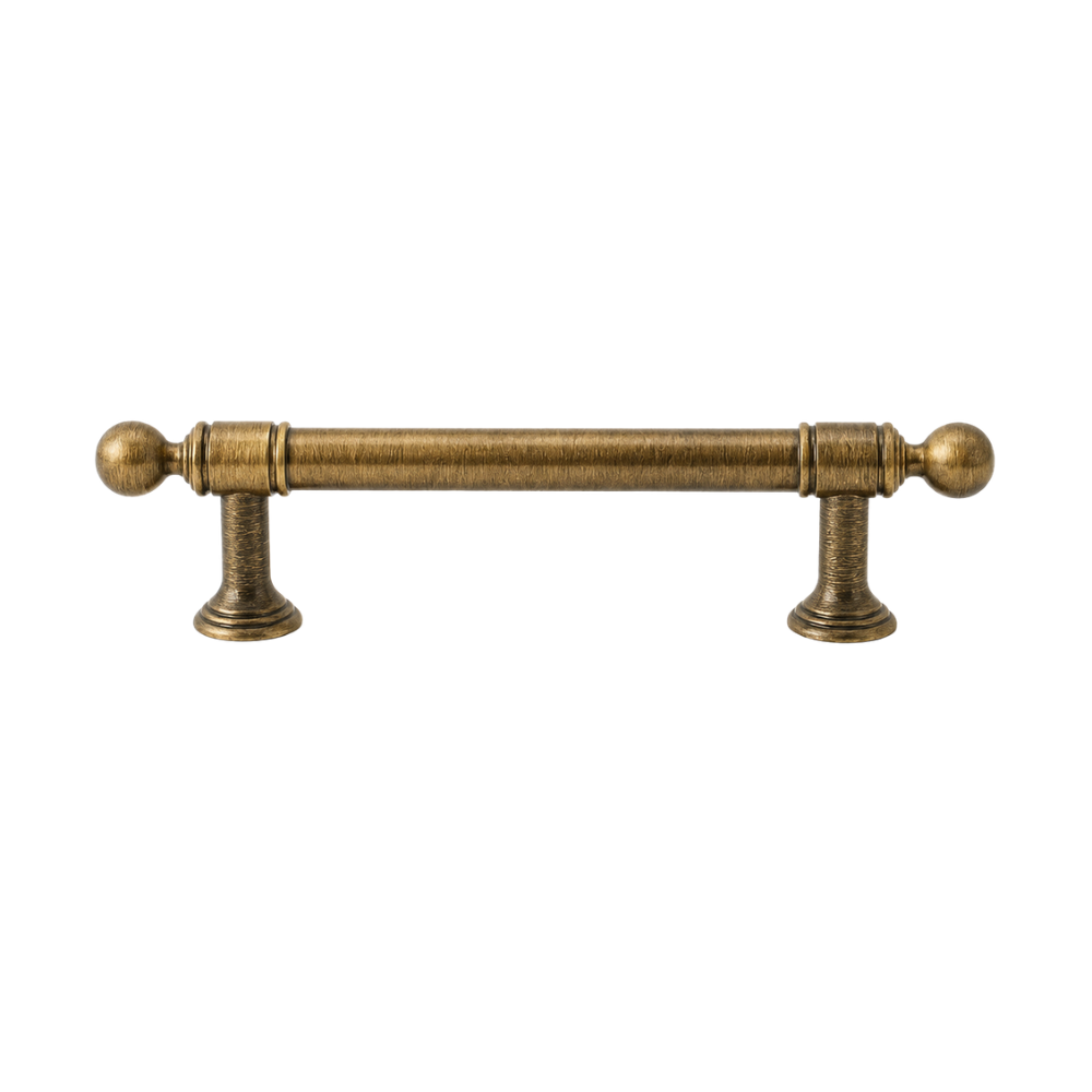Möbelgriff Vintage in Messingoptik, Lochabstand 96 mm, Länge 14,2 cm, auf weißem Hintergrund