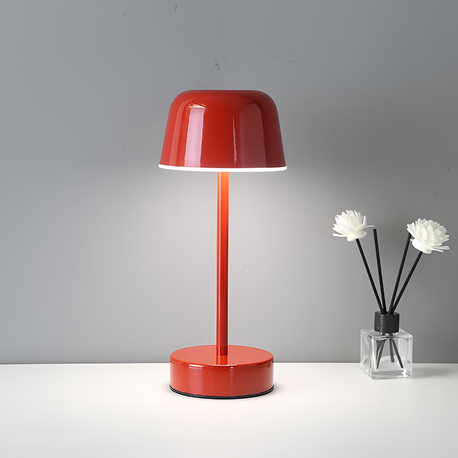 Bunte LED-Tischlampe im Retro-Design, kabellos, USB-aufladbar