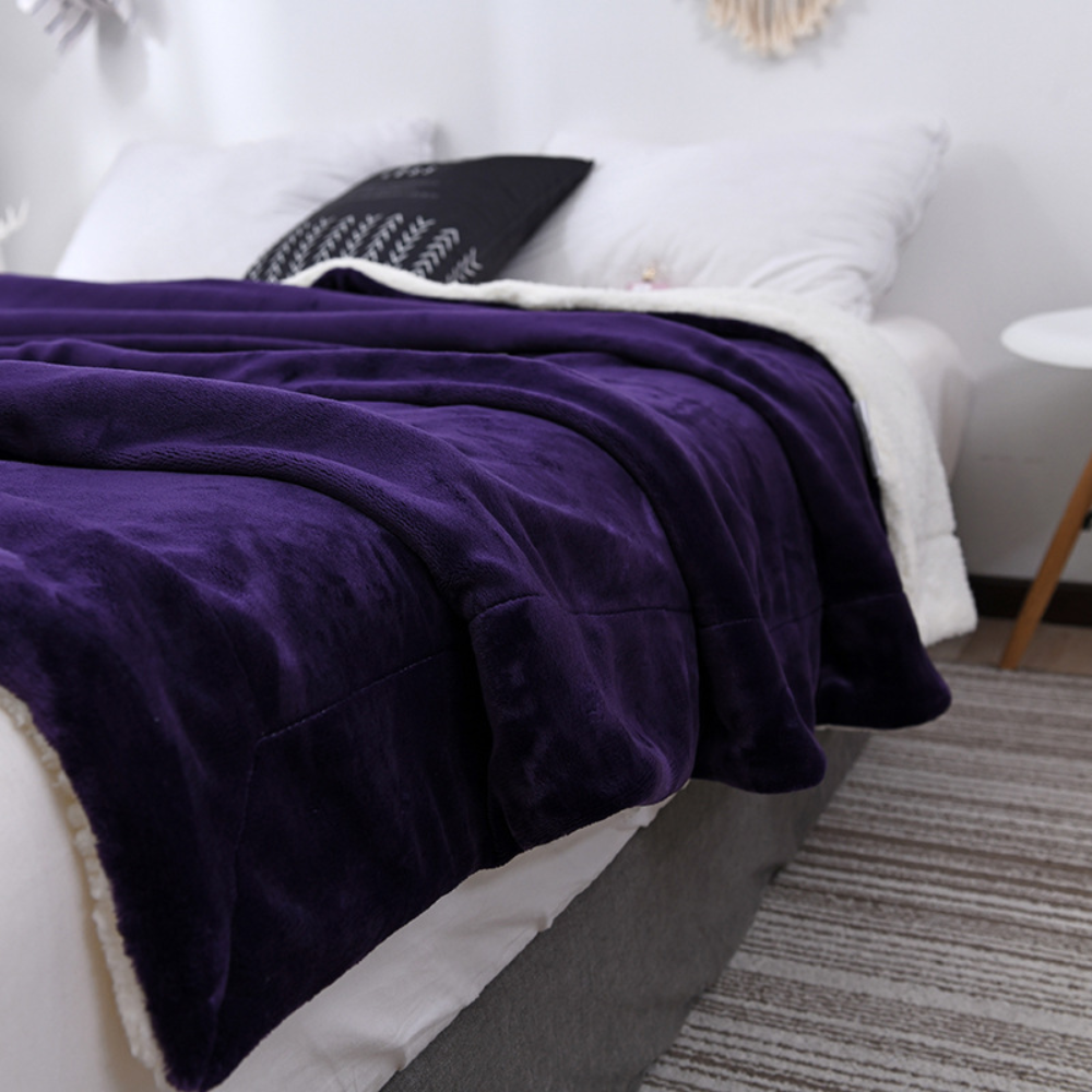 Sherpa-Decke mit Flanell-Oberseite 100x150 bis 200x230 cm – Wärmende Wohndecke in zwölf Farben