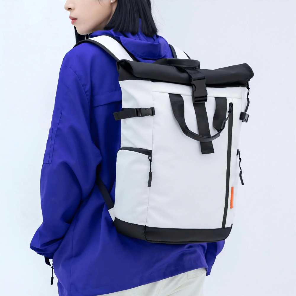 Wasserdichter Roll-Top Reiserucksack für Herren - 15,6 Zoll Laptop Rucksack mit 20-35L Kapazität