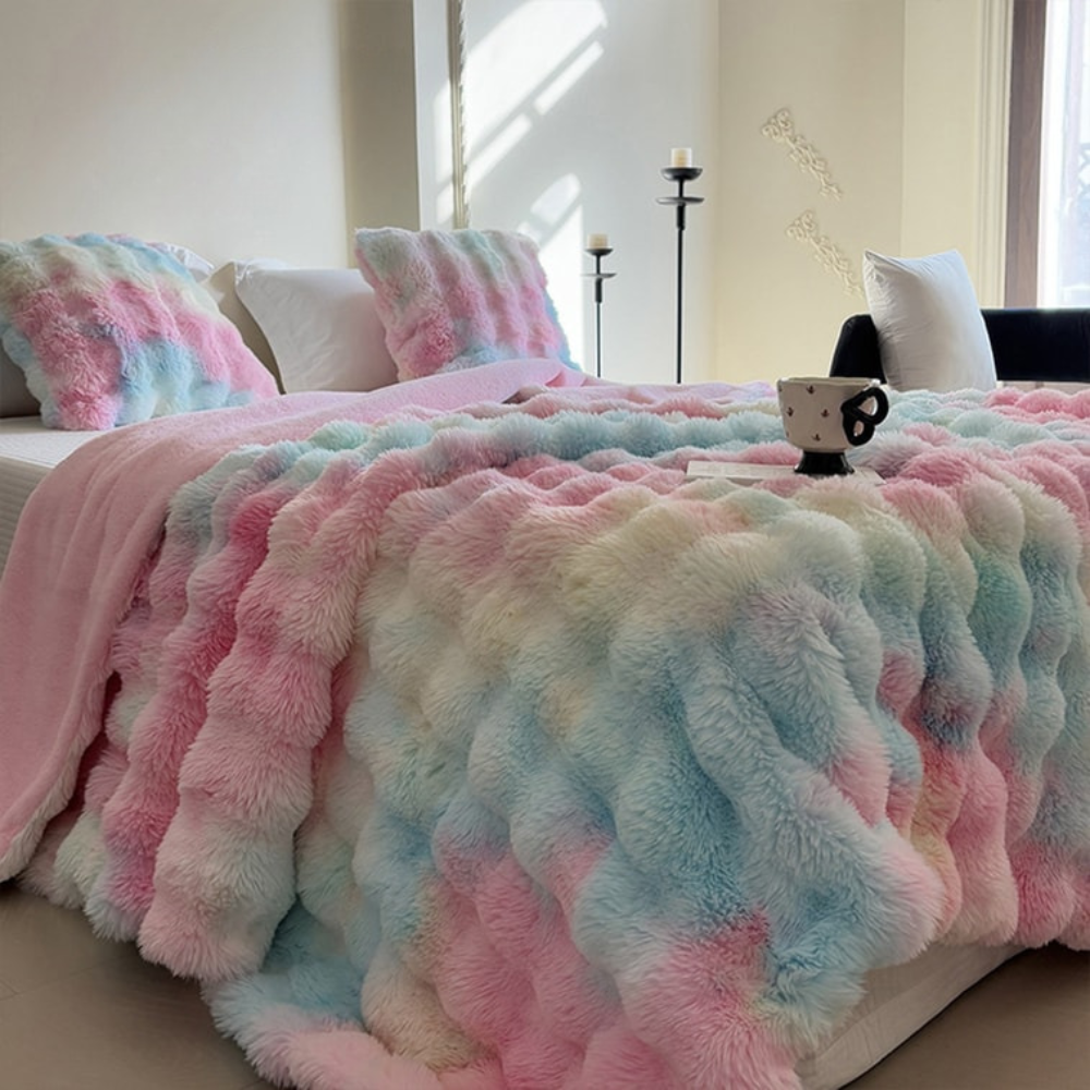 Luxuriöse Webpelz Kuscheldecke - Flauschige und stilvolle Bettüberdecke für Zuhause