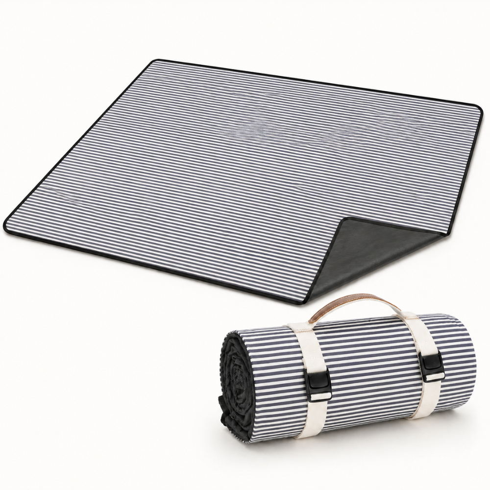 Gestreifte Outdoor Picknickdecke 150 x 200 cm aus Polyester | Faltbare Stranddecke mit Tragegurt