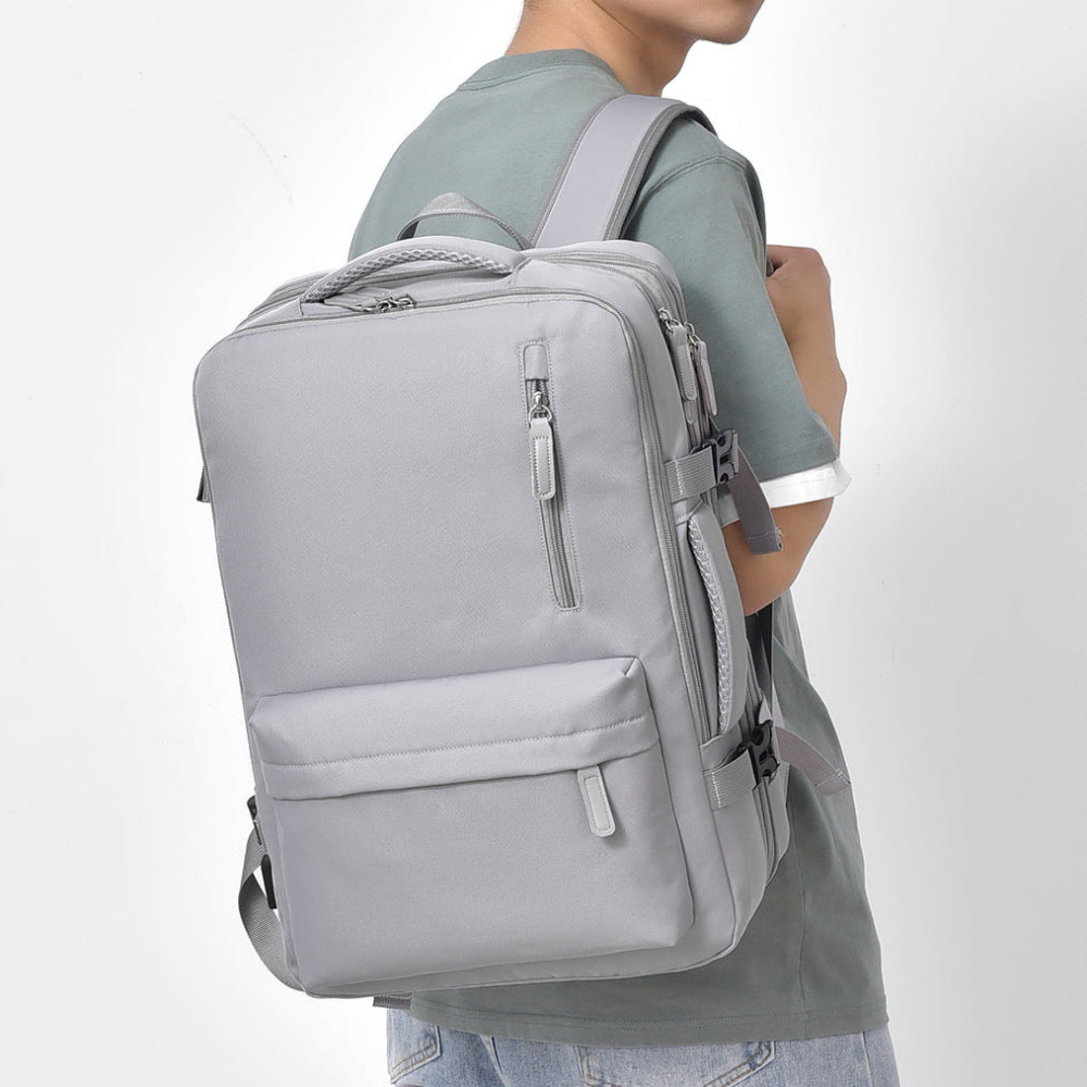 Erweiterbarer Handgepäck-Rucksack 46 × 30 × 16–26 cm – Wasserabweisender Laptop-Reiserucksack mit vielen Fächern