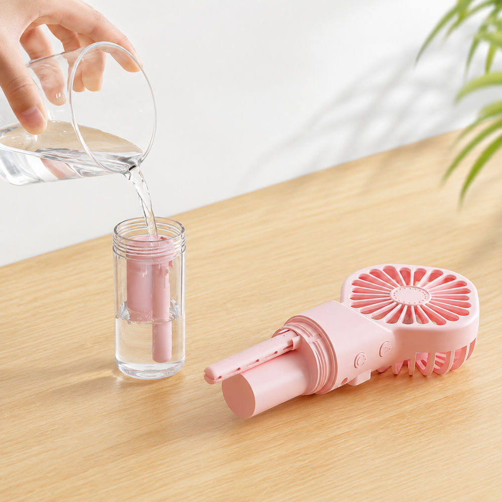 Kompakter Sprüh-Handventilator – USB-aufladbarer Mini-Ventilator mit Wassertank und 4 Geschwindigkeitsstufen für Reisen und Outdoor