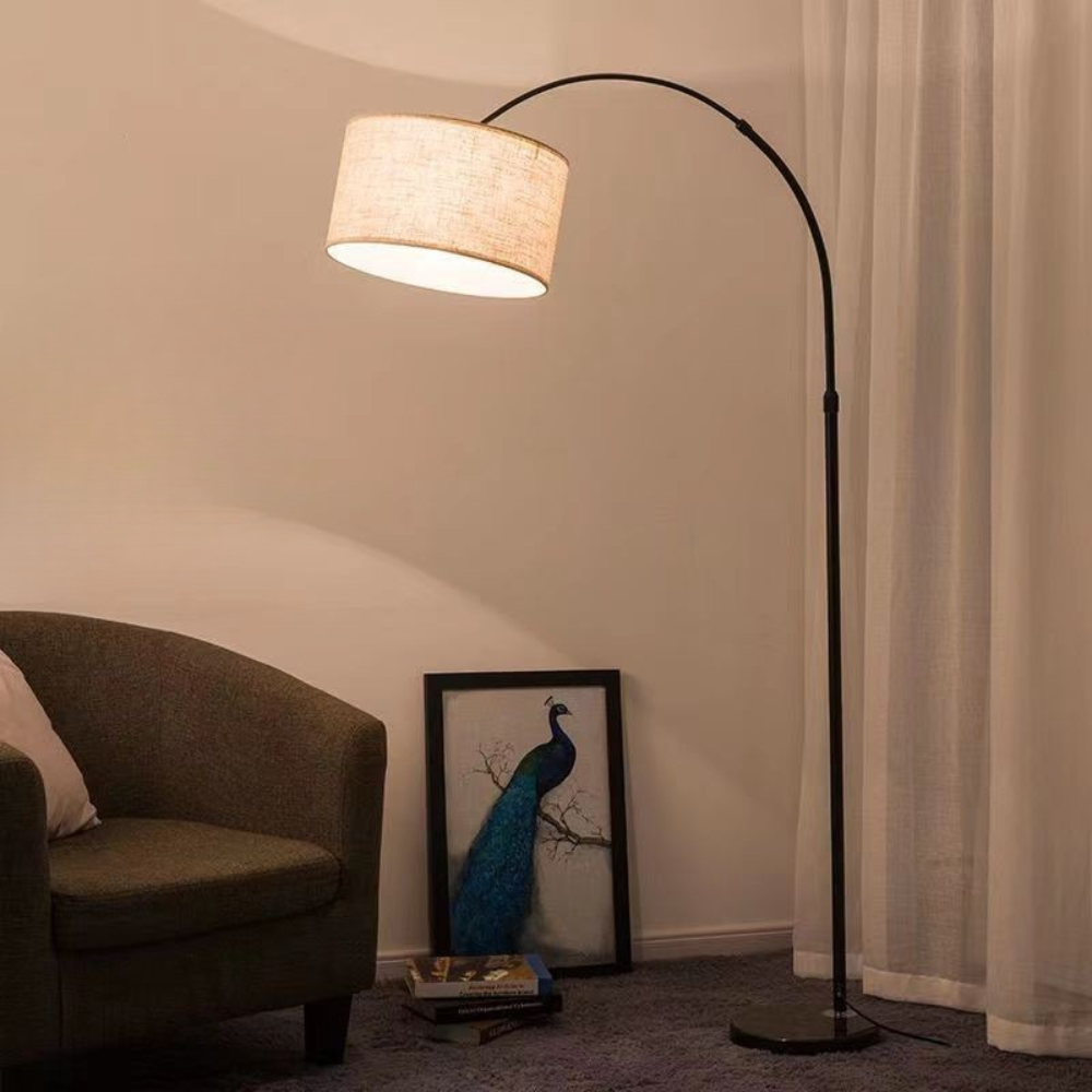 Bogenlampe mit Textilschirm 155 bis 185 cm – Verstellbare Stehleuchte für Sofa und Leseecke