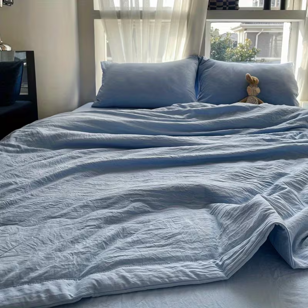 Lina Leichte Sommerdecke – Atmungsaktive Kühldecke für warme Nächte, Bett & Sofa