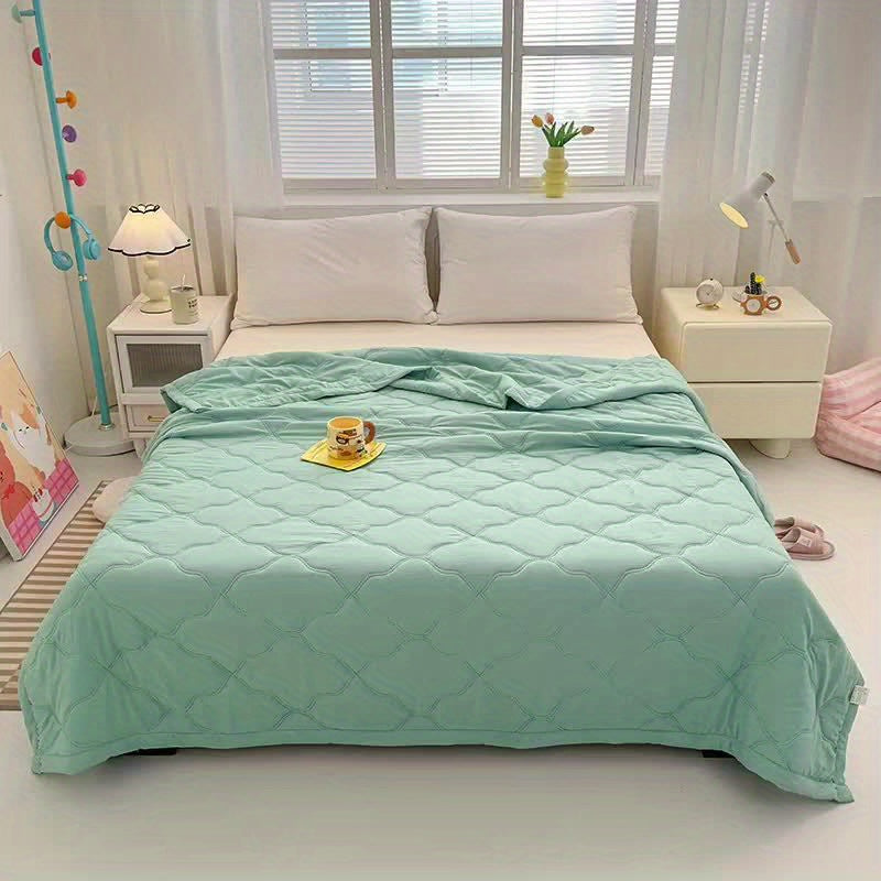 Leichte Sommerdecke – Atmungsaktive Kühldecke mit Steppdesign für Bett, Sofa & Wohnheim