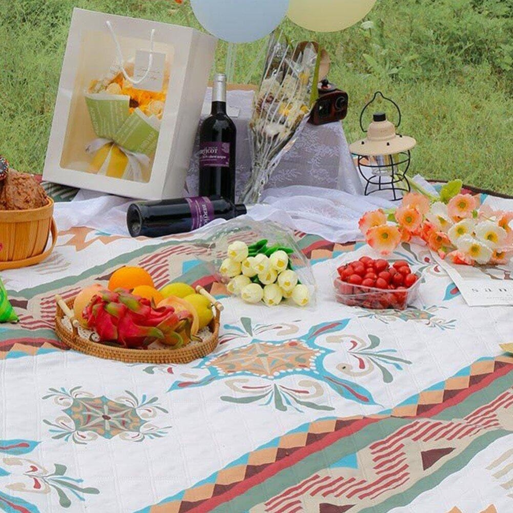Wasserabweisende Picknickdecke 200 x 200 cm Faltbare Campingmatte aus Oxford-Gewebe mit Tragegurt für Strand und Outdoor