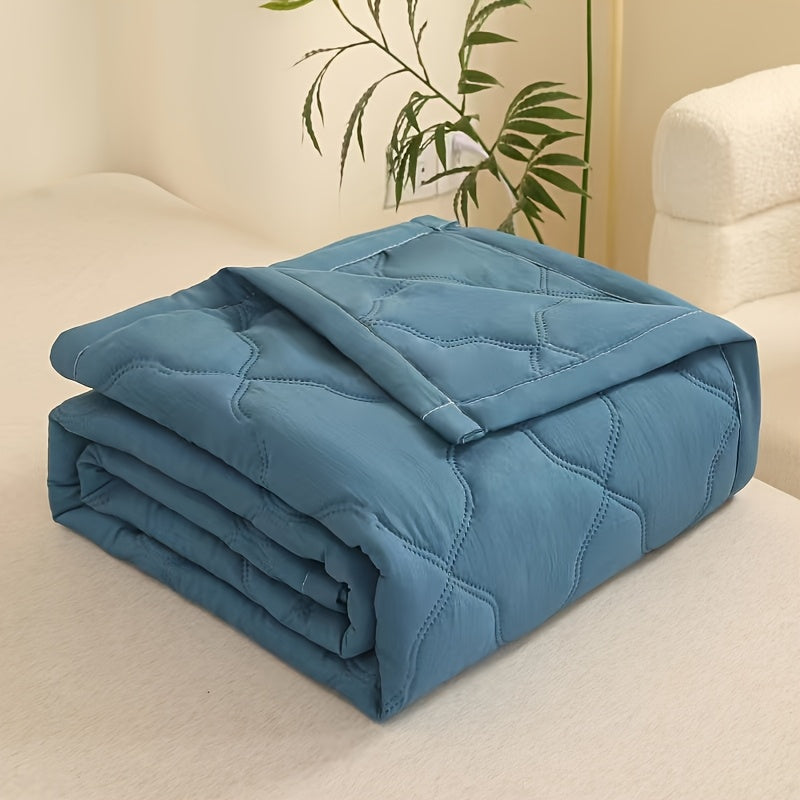 Leichte Sommerdecke – Atmungsaktive Kühldecke mit Steppdesign für Bett, Sofa & Wohnheim