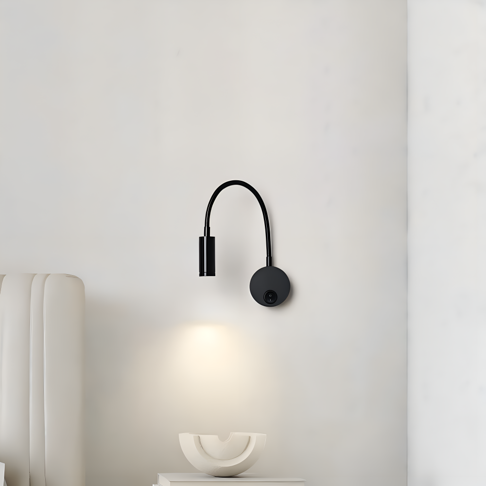 AdjustiSpot - Flexible Schwarze LED Nachttischlampe