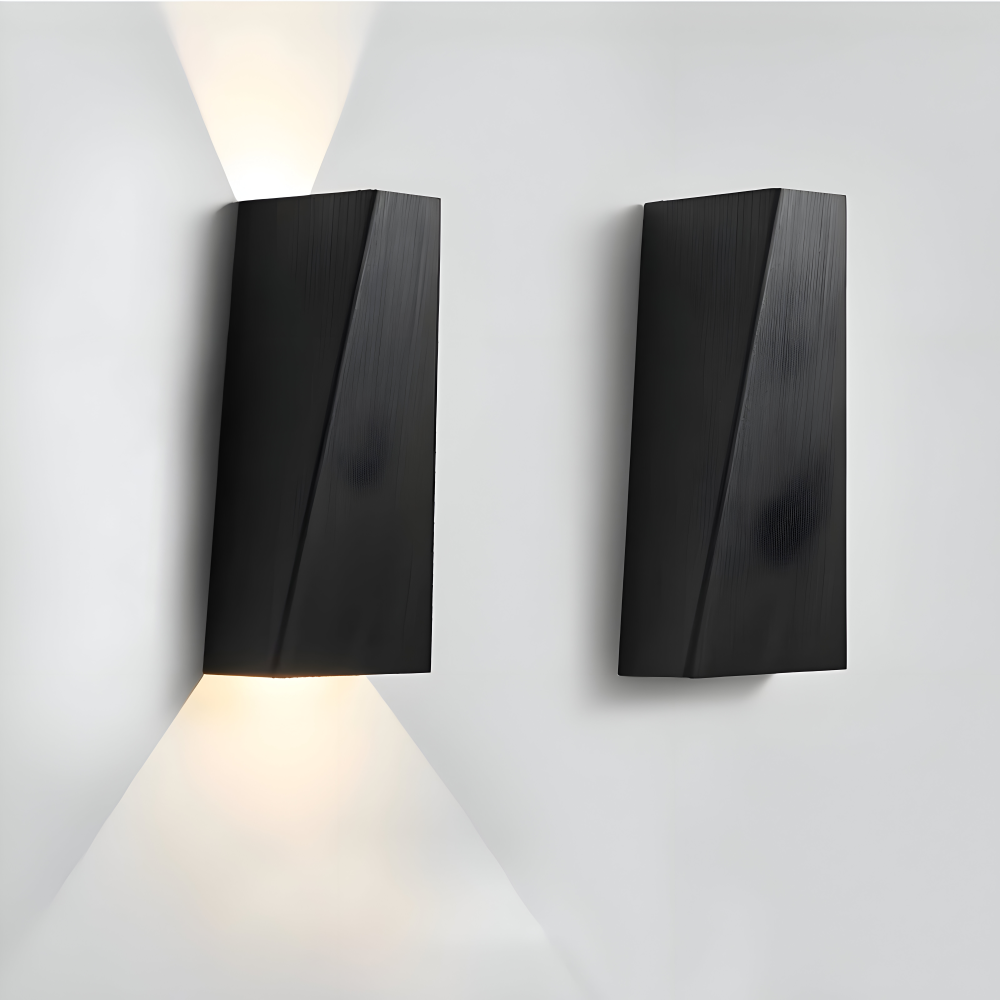 AlumiRay Wandleuchte - Minimalistische Trapezförmige Wandlampe - Up and Down Wall Lights LED