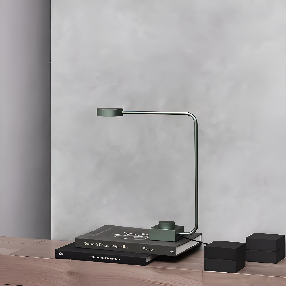 Aluminium Schreibtischlampe - Dimmbare LED-Leuchte mit geschwungenem Design