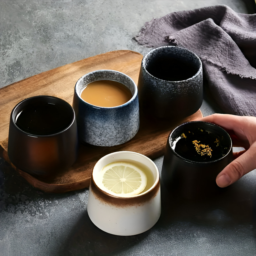 Keramik Kaffeetassen Set (4-teilig) – Nordisches Retro Design, Wabi-Sabi Becher für Espresso & Tee, Erdfarben