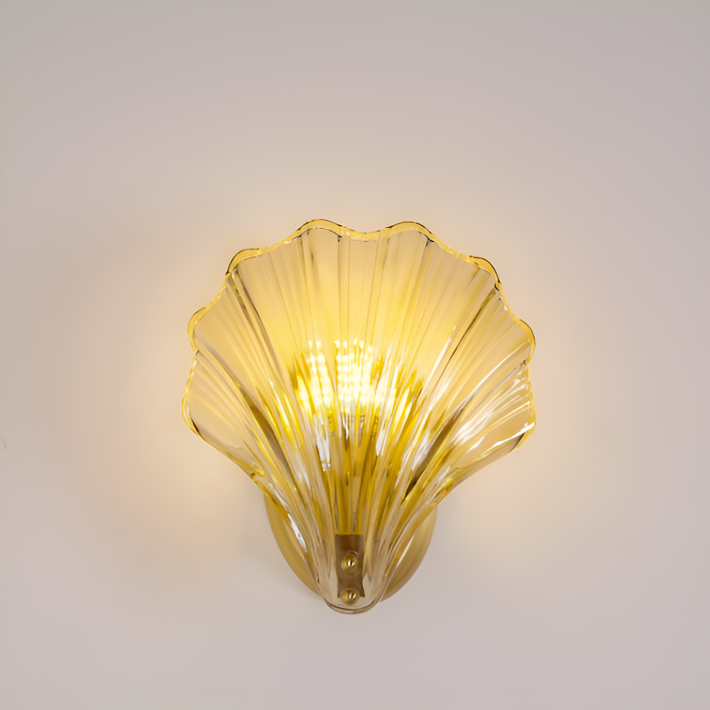 ChicShell - Minimalistische Glasschalen-Wandleuchte mit Druckknopfschalter
