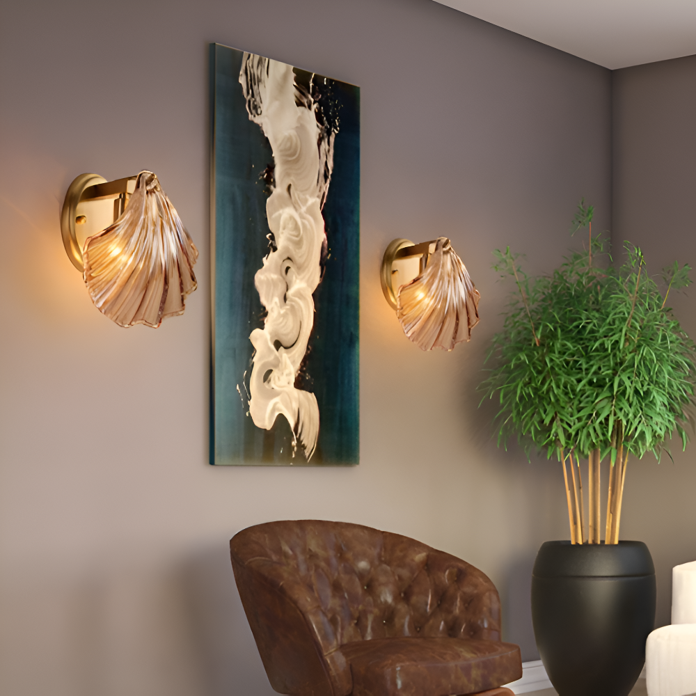 ChicShell - Minimalistische Glasschalen-Wandleuchte mit Druckknopfschalter