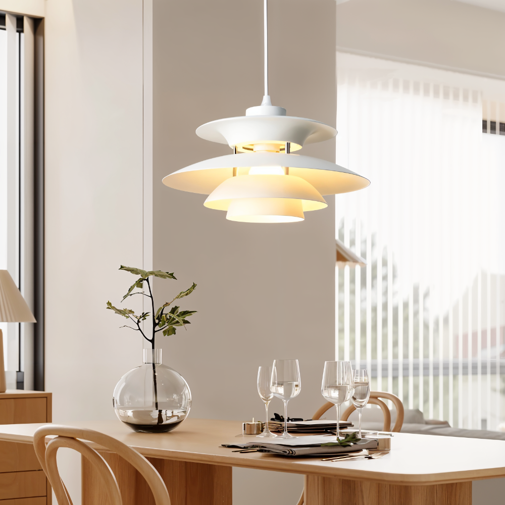 Klassische nordische Pendelleuchte - Minimalistisch und Modern