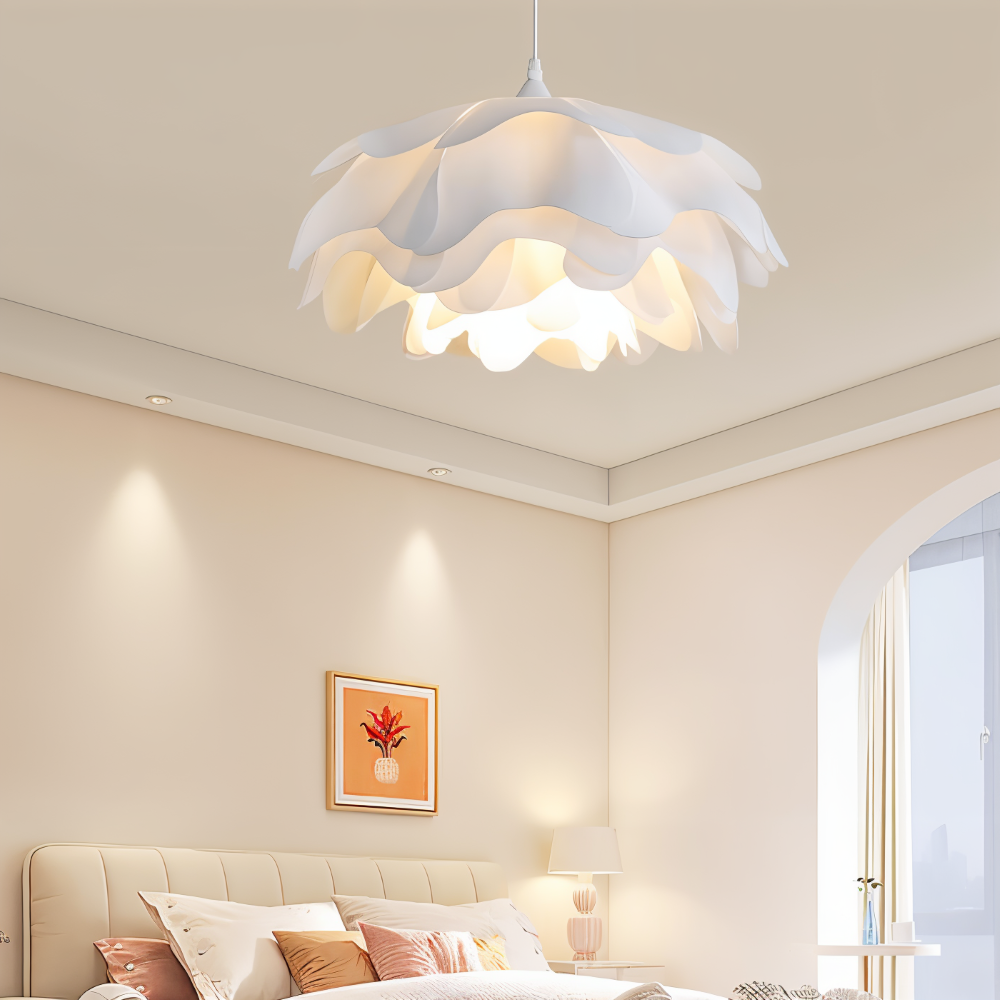 CorollaFlash Pendelleuchte – Elegante Designer-Hängelampe mit Blütenblatt-Optik