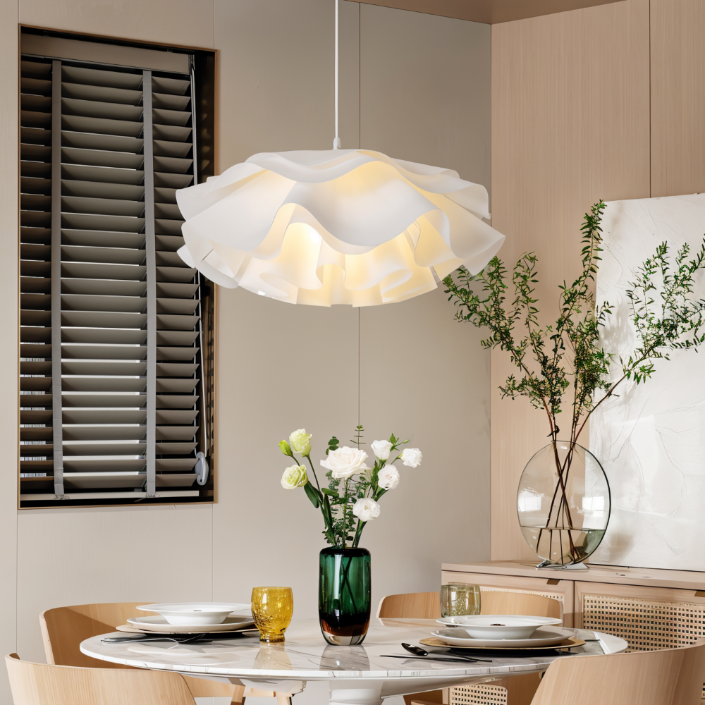 CorollaFlash Pendelleuchte – Elegante Designer-Hängelampe mit Blütenblatt-Optik