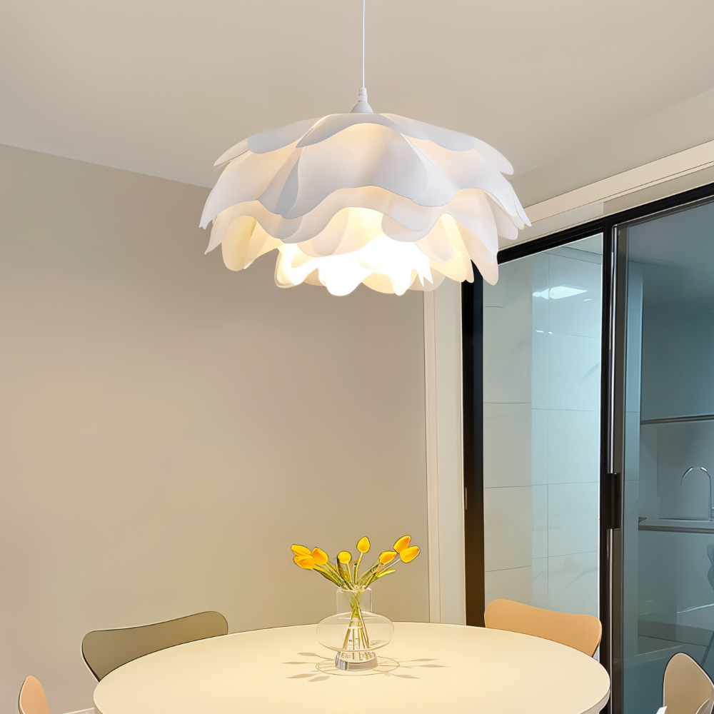 CorollaFlash Pendelleuchte – Elegante Designer-Hängelampe mit Blütenblatt-Optik