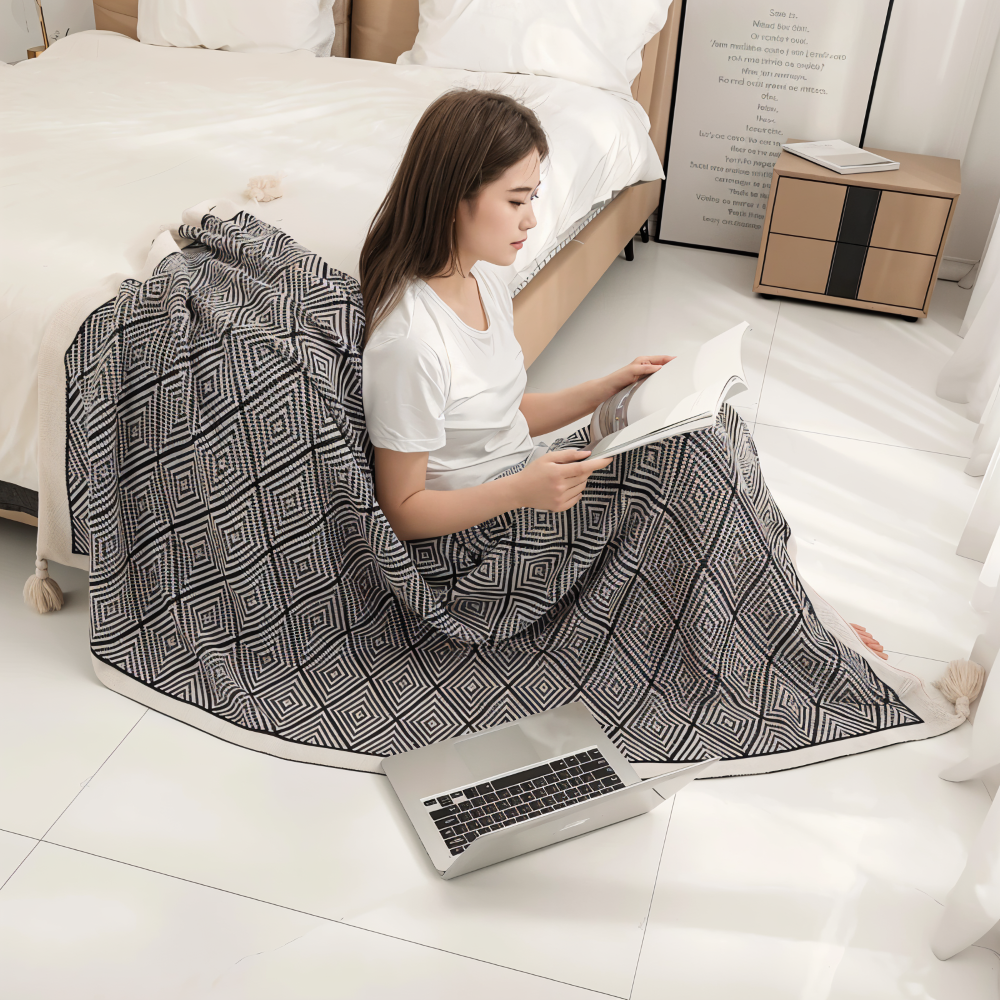 DecoDiamond Plaid - Schwarz Weiß Geometrische Polyester Fleece Blanket