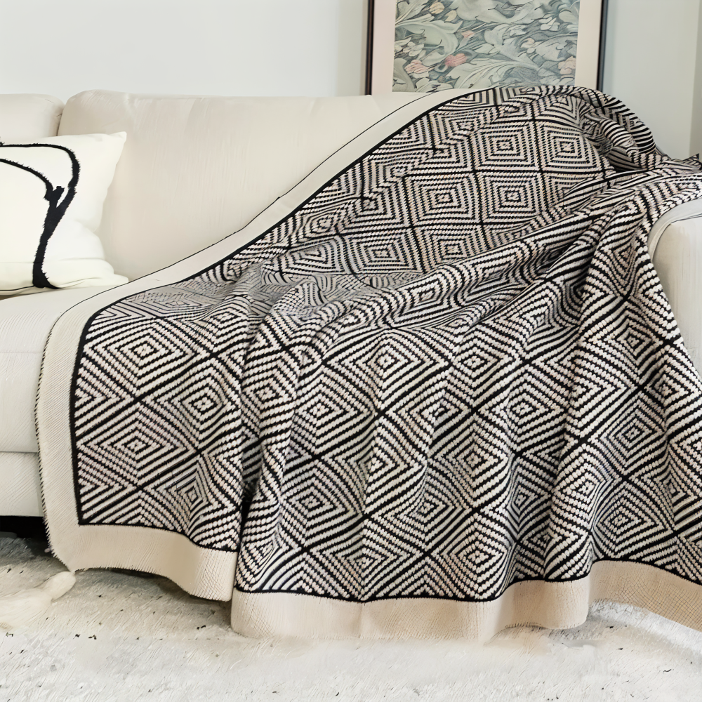 DecoDiamond Plaid - Schwarz Weiß Geometrische Polyester Fleece Blanket