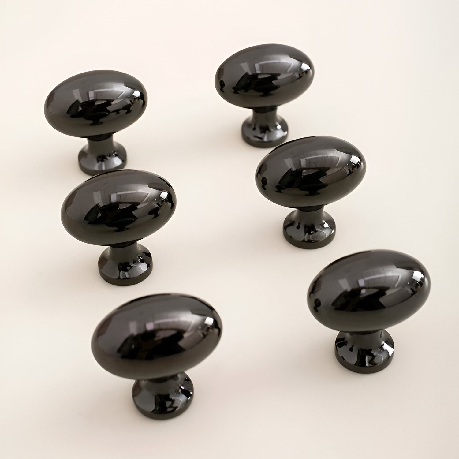 Elegante Massive Messing Schrankknöpfe - Premium Italienische Handwerkskunst