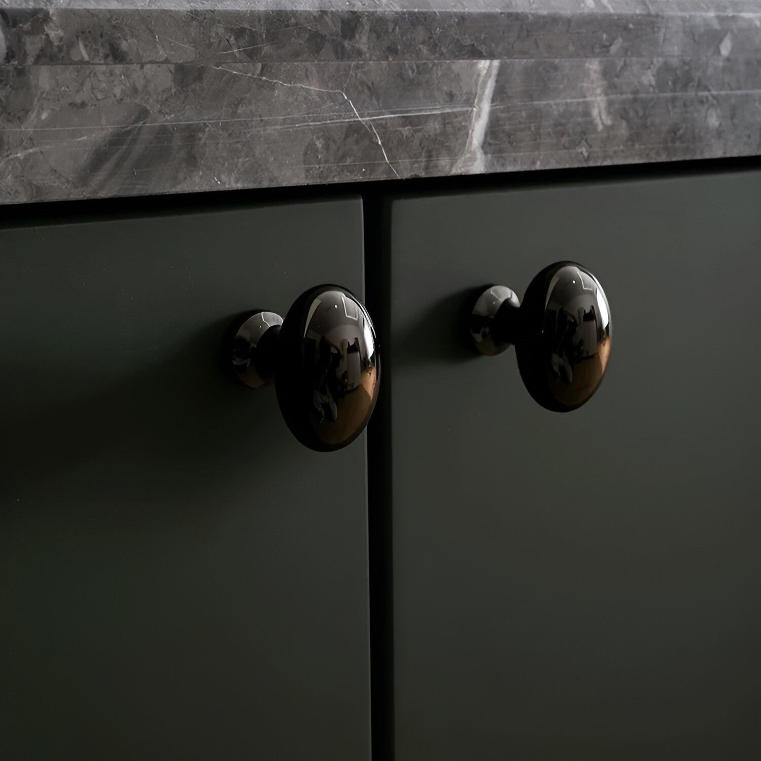 Elegante Massive Messing Schrankknöpfe - Premium Italienische Handwerkskunst