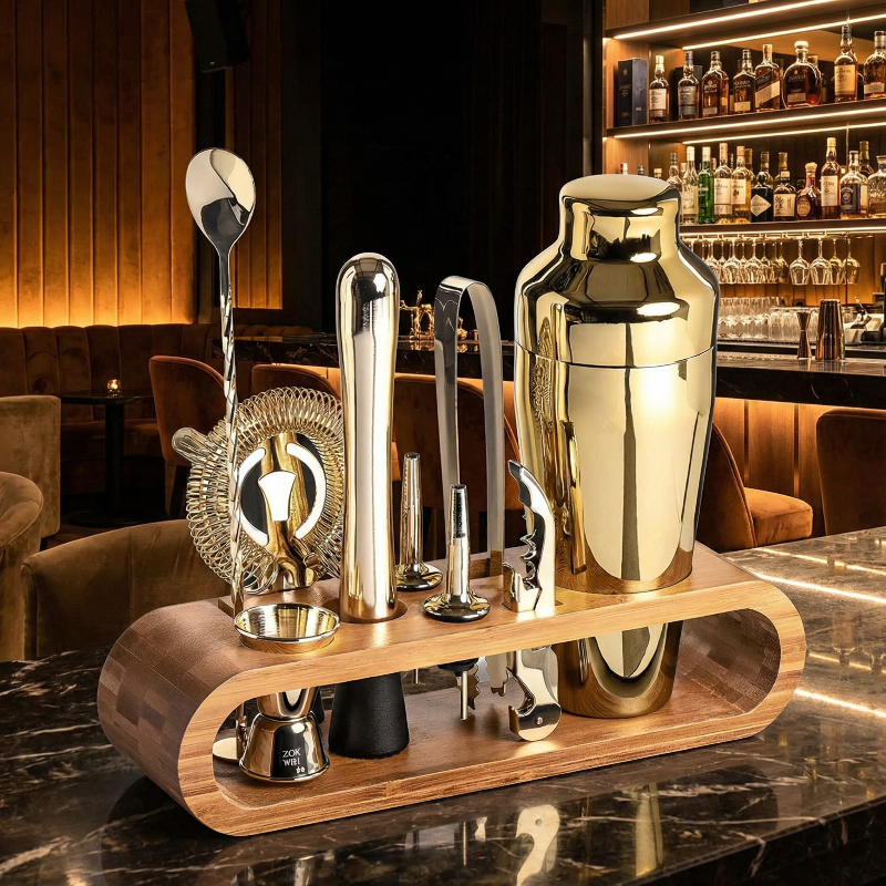 Elegantes 10-teilige Cocktailset - Robuste Edelstahl- und Bambuskombination für stilvolle Hausbars 8