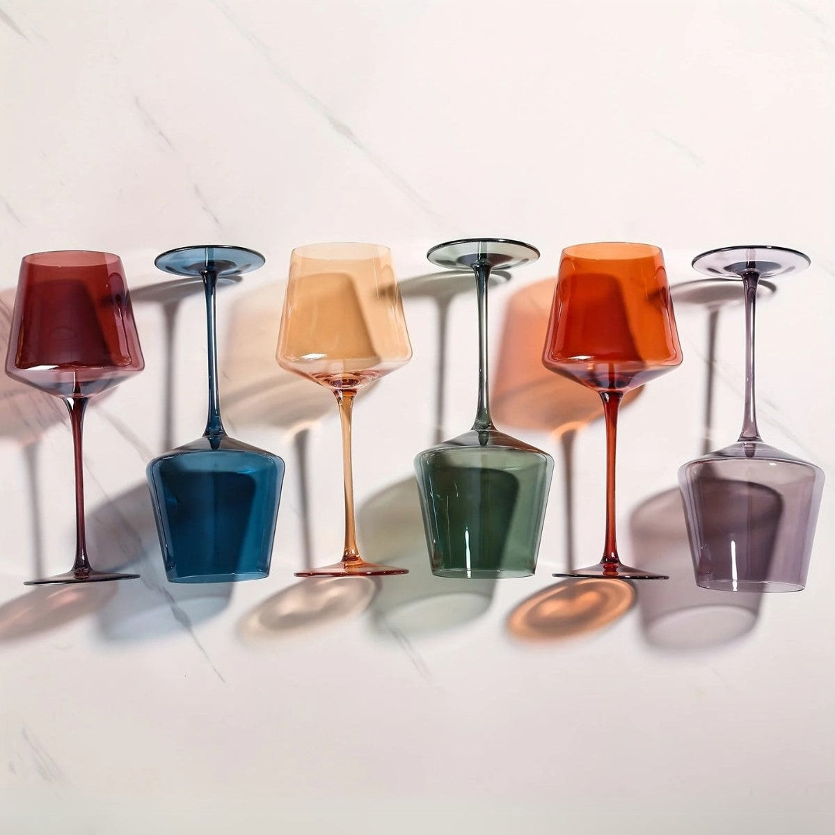 Elegantes 6-Teiliges Weingläser Set - Handgefertigte Regenbogenfarben für Stilvolle Anlässe