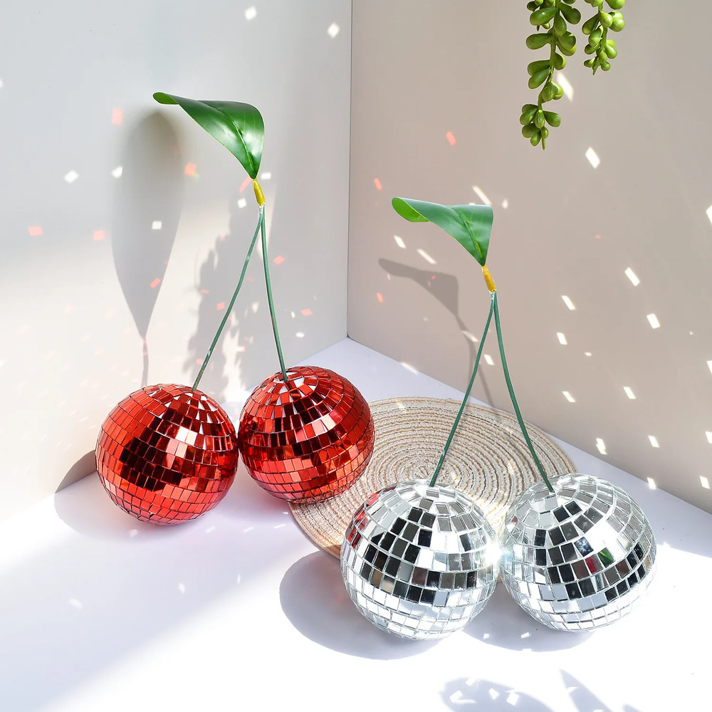 Handgefertigte Kirsch Disco Kugeln - Exquisite Dekorations Ornamente für Bühne und Partystimmung