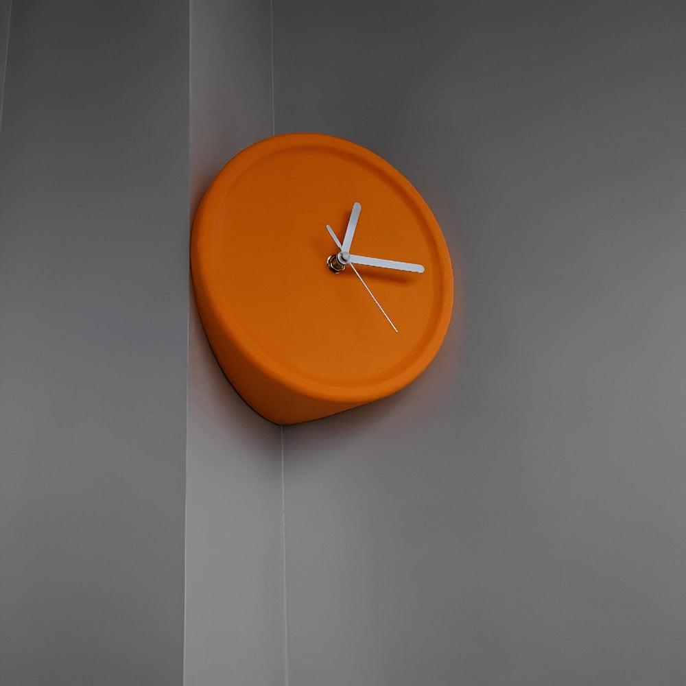 Minimalistische Eckwanduhr 30 cm – Lautlos, Modern für Schlafzimmer & Wohnzimmer