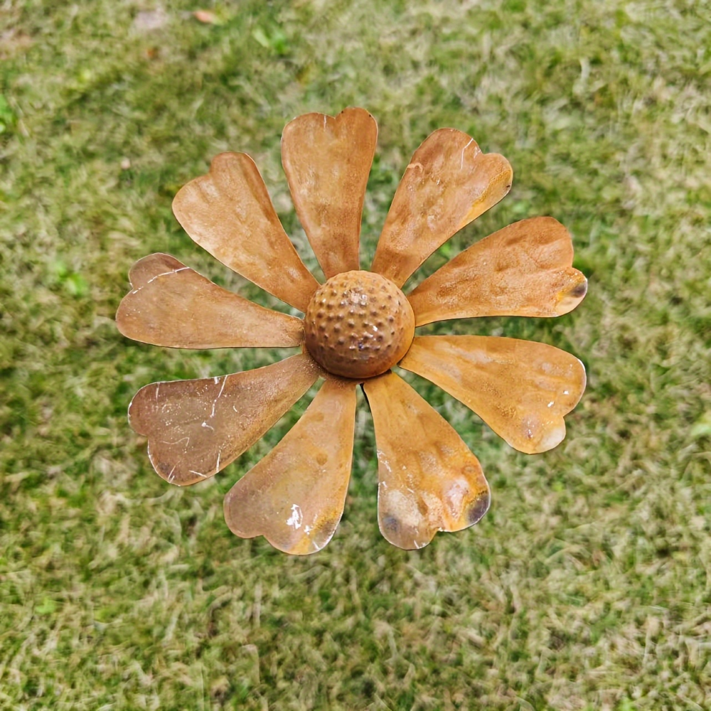 Kamille Gartenstecker aus Metall - Rustikale Gänseblümchen Gartenfigur 65cm - Wetterfeste Blumenskulptur Gartendeko