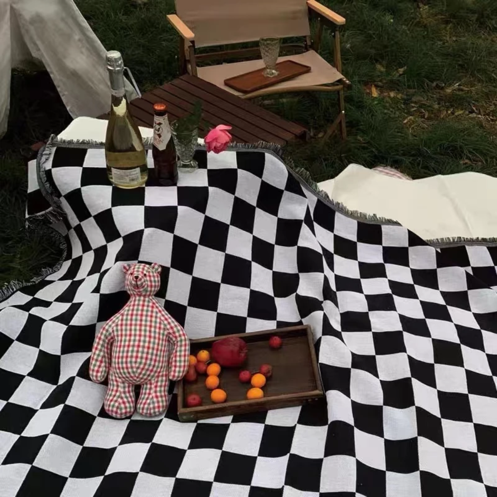 Klassische Karierte Picknickdecke 130x180cm - Weiches Mikrofasermaterial für Outdoor und Zuhause