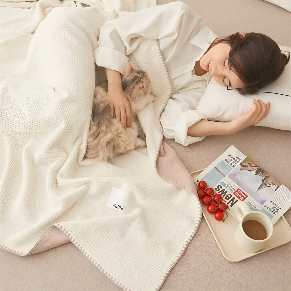 Milky Waffel Plaid - Doppellagige Fleece Decke - Hochwertige Polyester Plüschdecke